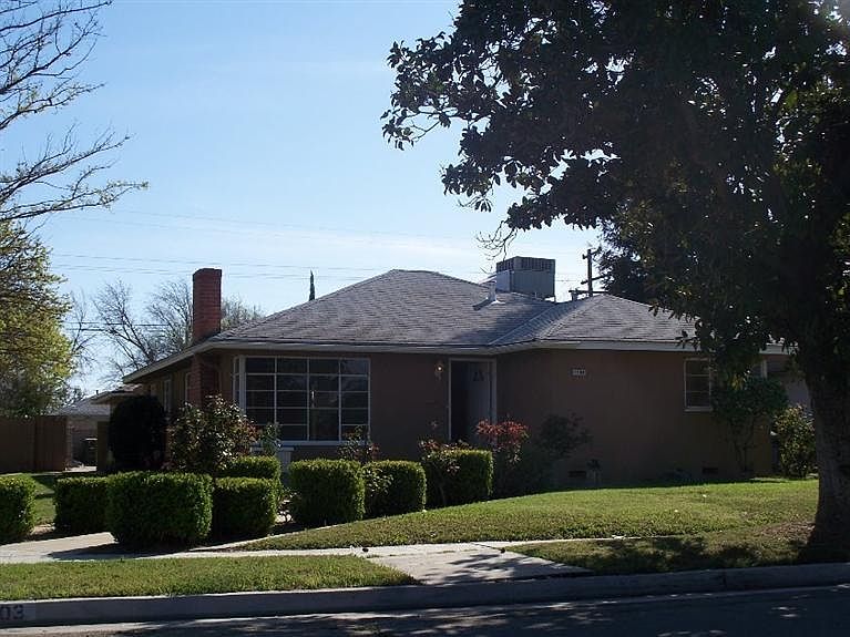 1st image of 1703 W Cambridge Ave