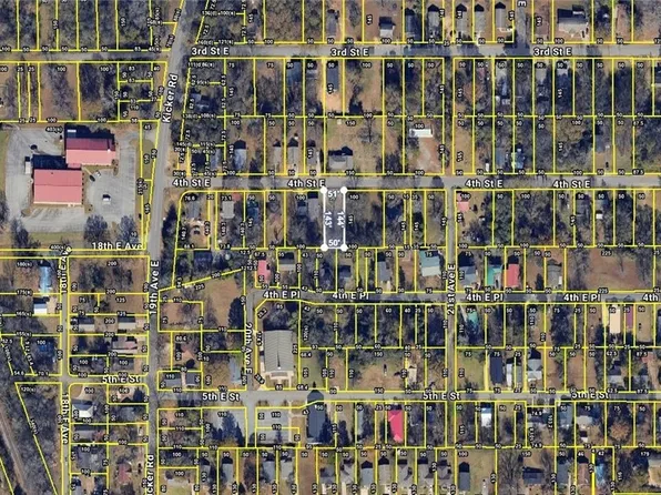 2009 4th St E, Tuscaloosa, AL 35404