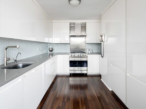 3rd image of 340 E 64th St APT 14H