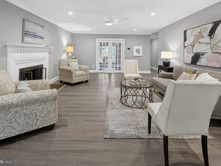 3305 W Coquelin Ter — Photo 14
