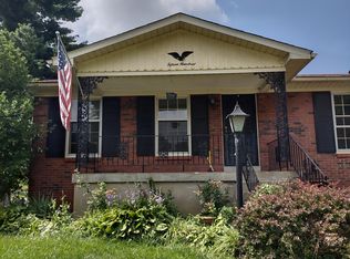 1500 Knight Rd, Louisville, KY 40216