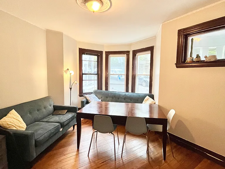2 Parker Hill Ter — Photo 4