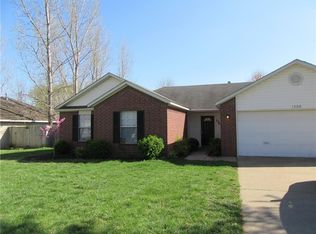 1308 Michael Ln, Siloam Springs, AR 72761