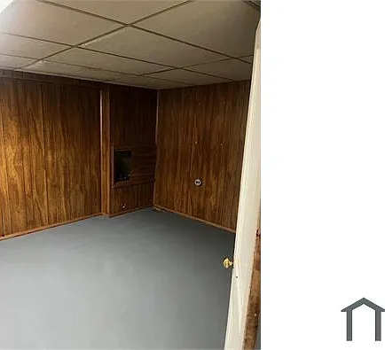 328 E Maplewood Ave — Photo 9