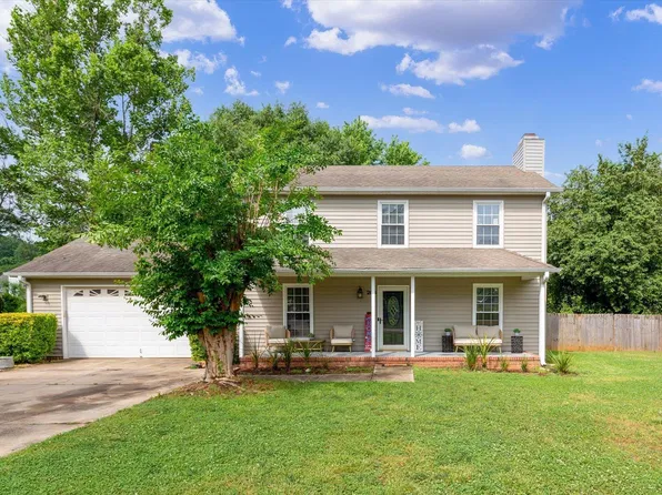 206 Camellia Ln, Simpsonville, SC 29681