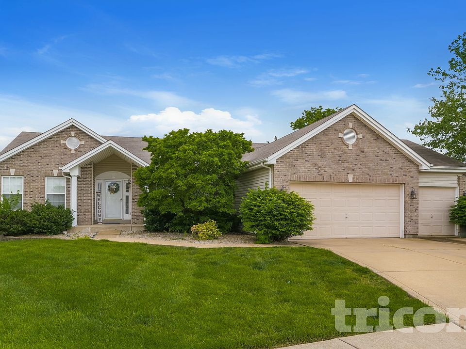 1st image of 108 Bear Claw Dr