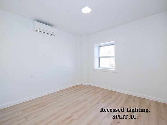 4th image of 1349 79th St Floor 1