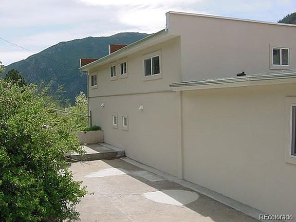 3rd image of 26 Avery Street