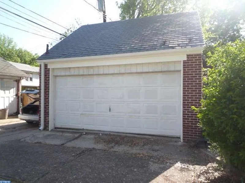Thumbnail 12