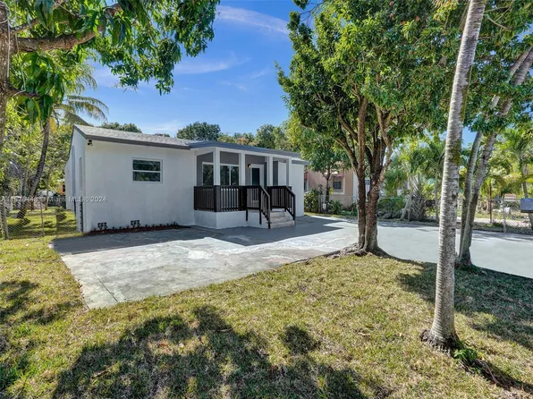 1260 NW 130th St, North Miami, FL 33167