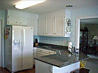 5th image of 605 S Caswell St