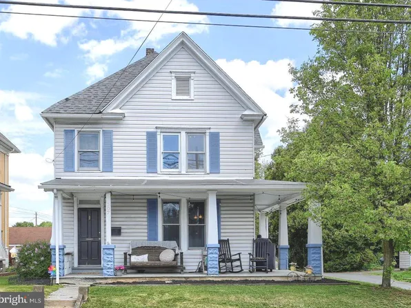 107 S Locust St, Camp Hill, PA 17011