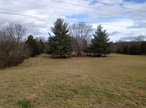 2nd image of Old Kentucky Rd W