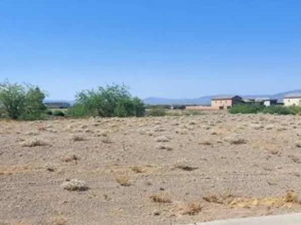 2480 E Calle Madrid, Fort Mohave, AZ 86426