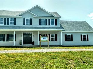 11 Hidden Pond Dr, East Schodack, NY 12063
