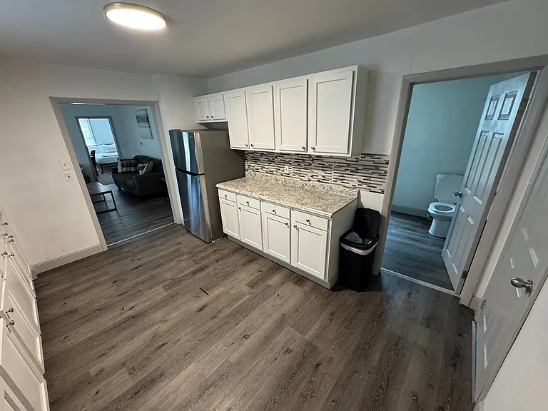 253 Park PL (Schenectady) — Photo 3