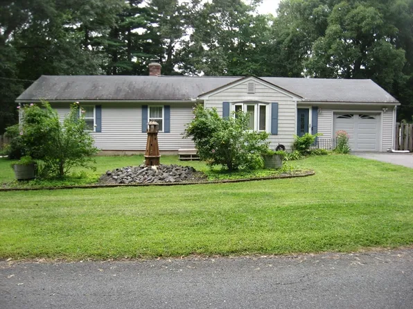 146 Mason St, Palmer, MA 01069
