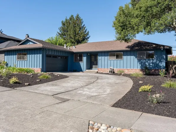 1249 Saint Francis Road, Santa Rosa, CA 95409