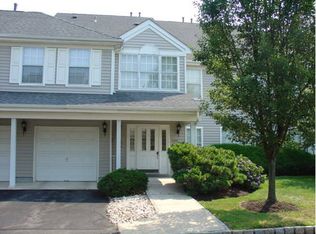 204 Eagles Chase Dr, Lawrenceville, NJ 08648