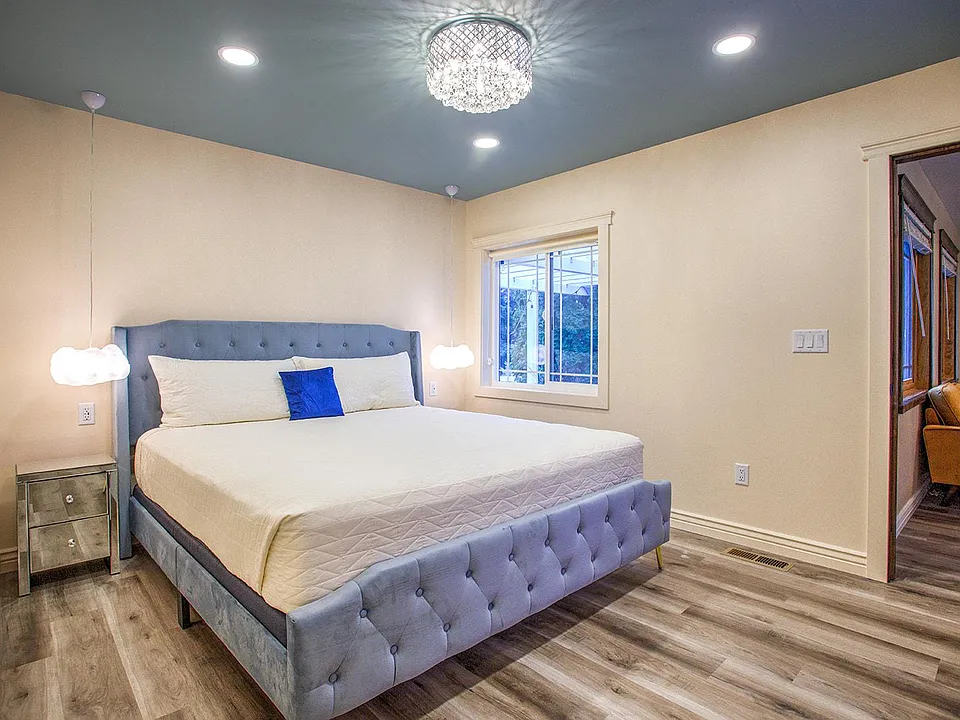 507 Country Way #4