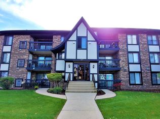 4845 W 137th St #C14, Crestwood, IL 60445