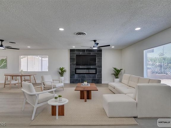 3rd image of 4539 Palmdale Ct