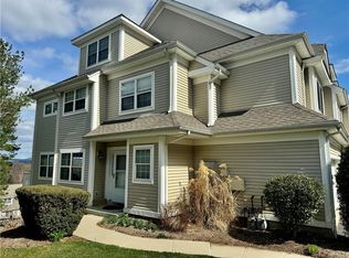 85 Crystal Hill Dr, Pomona, NY 10970