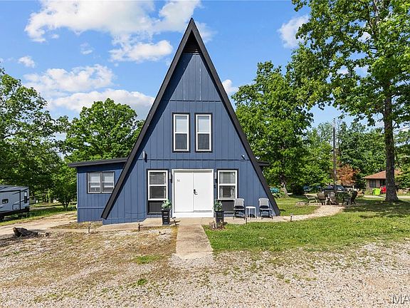 2nd image of 54 Shannon Dr