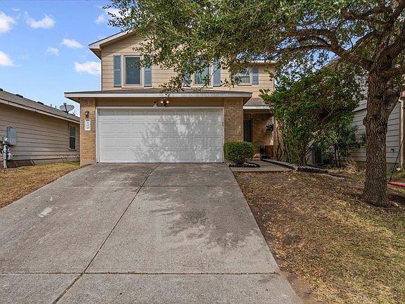 3rd image of 120 Hillhouse Ln