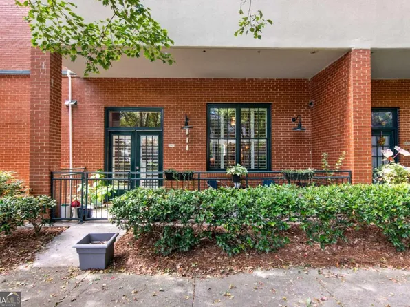 1803 Liberty Ln, Roswell, GA 30075