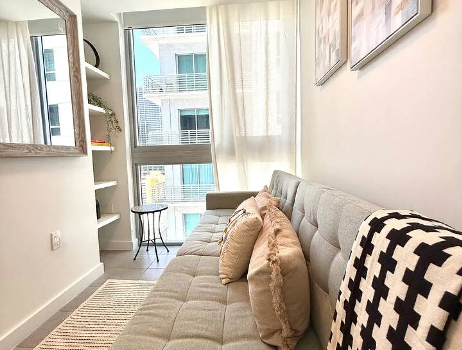 1 bed, 1.0 bath, 4628 sqft, $4,441 — Photo 3