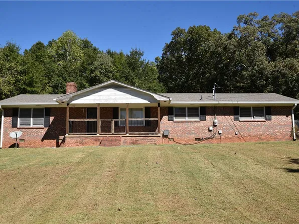 239 Newry Rd, Seneca, SC 29672