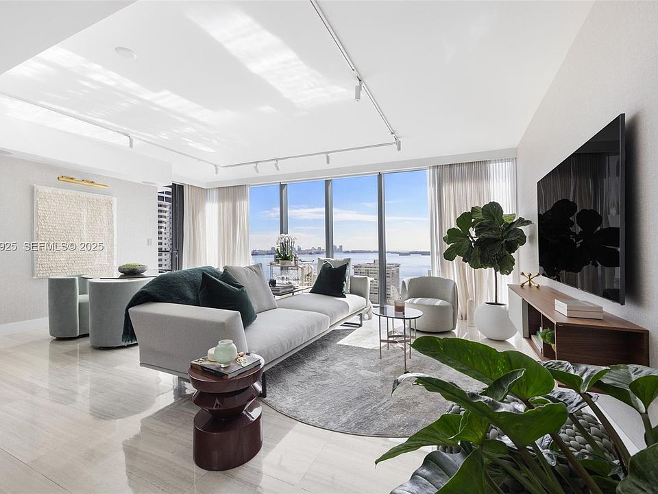 1st image of 1451 Brickell Ave Unit 1901