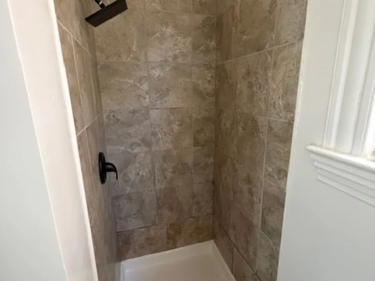 844 Isabella St — Photo 10