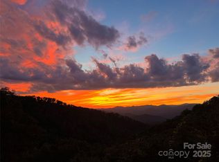 12 Heritage View Dr, Burnsville, NC 28714