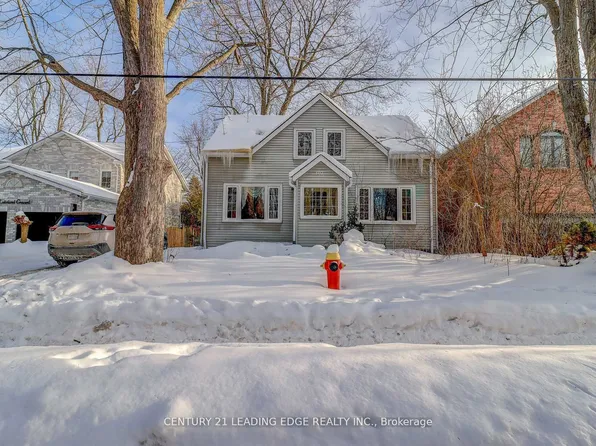 107 Lakeland Cres, Richmond Hill, ON L4E 3A1