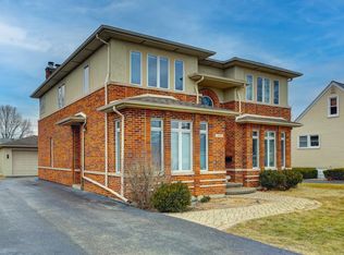 404 N Knight Ave, Park Ridge, IL 60068