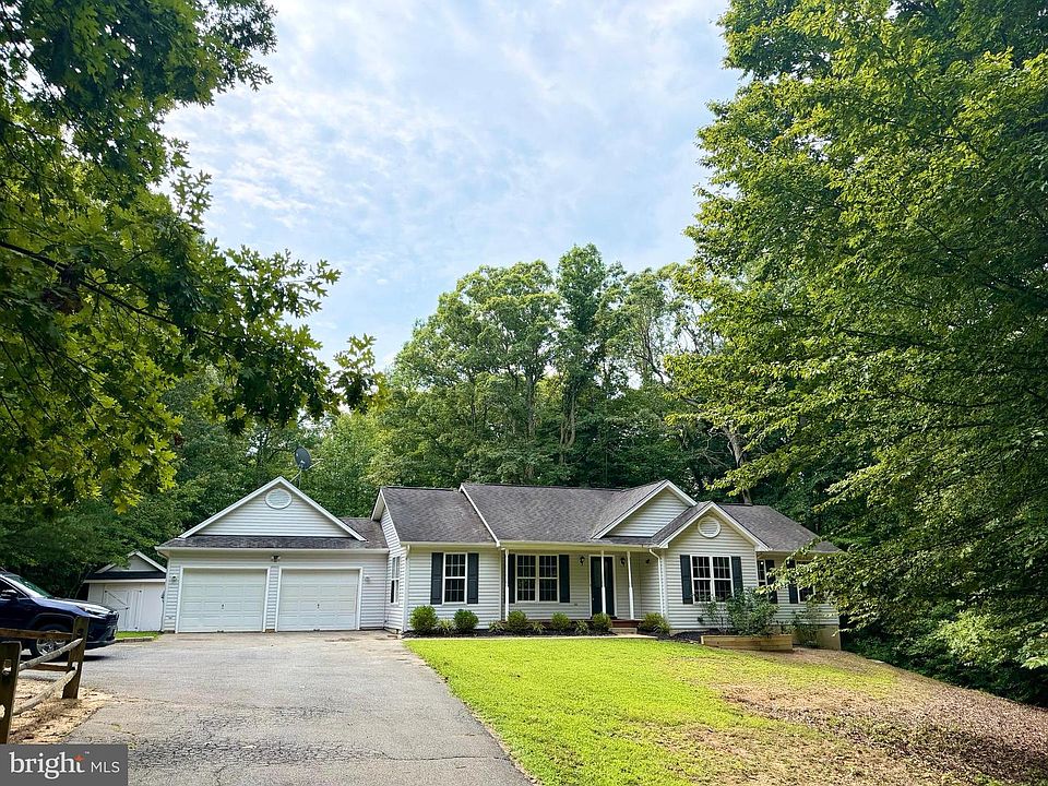 1st image of 6000 Paternoster Ln