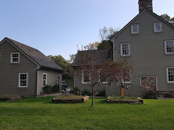 Garage on left home on right