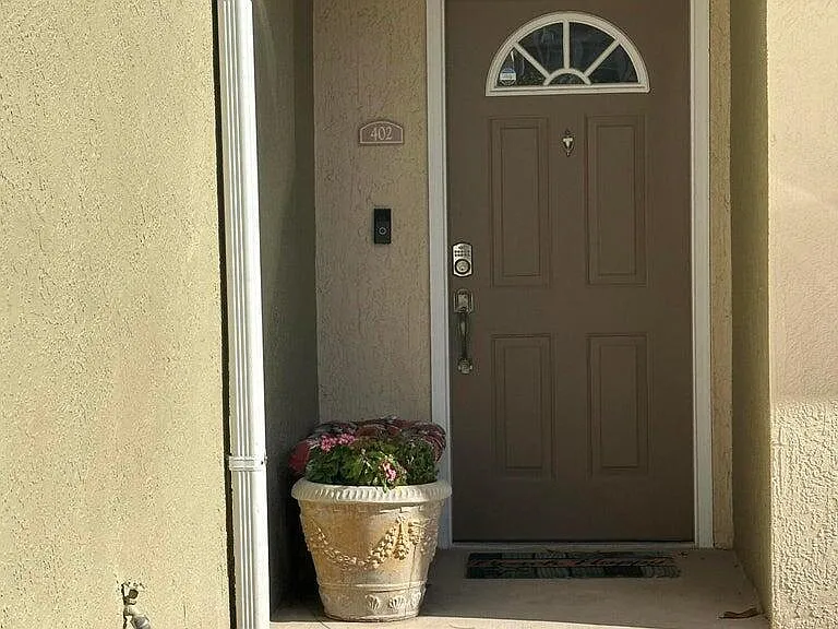 3750 Silver Bluff Blvd #402 — Photo 2