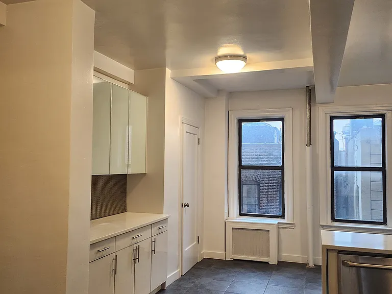 207 W 106th St #4D — Photo 10
