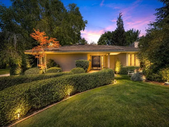 4402 S Saint Andrews Ln, Spokane, WA 99223