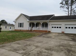 2564 23rd Street Dr NE, Hickory, NC 28601