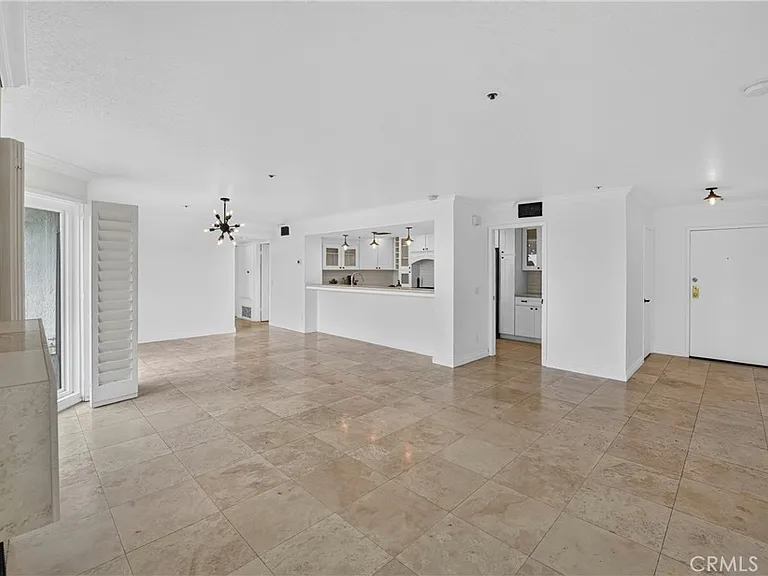 260 Cagney Ln — Photo 4