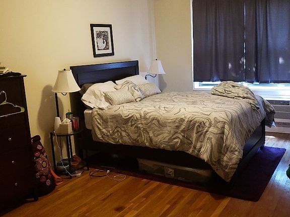 4th image of 315 Ocean Pkwy APT 2R