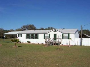 3218 Diana Dr, Zephyrhills, FL 33541