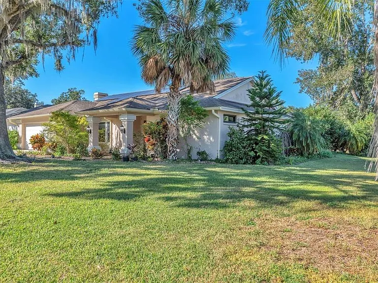 1702 Horseshoe Dr — Photo 27