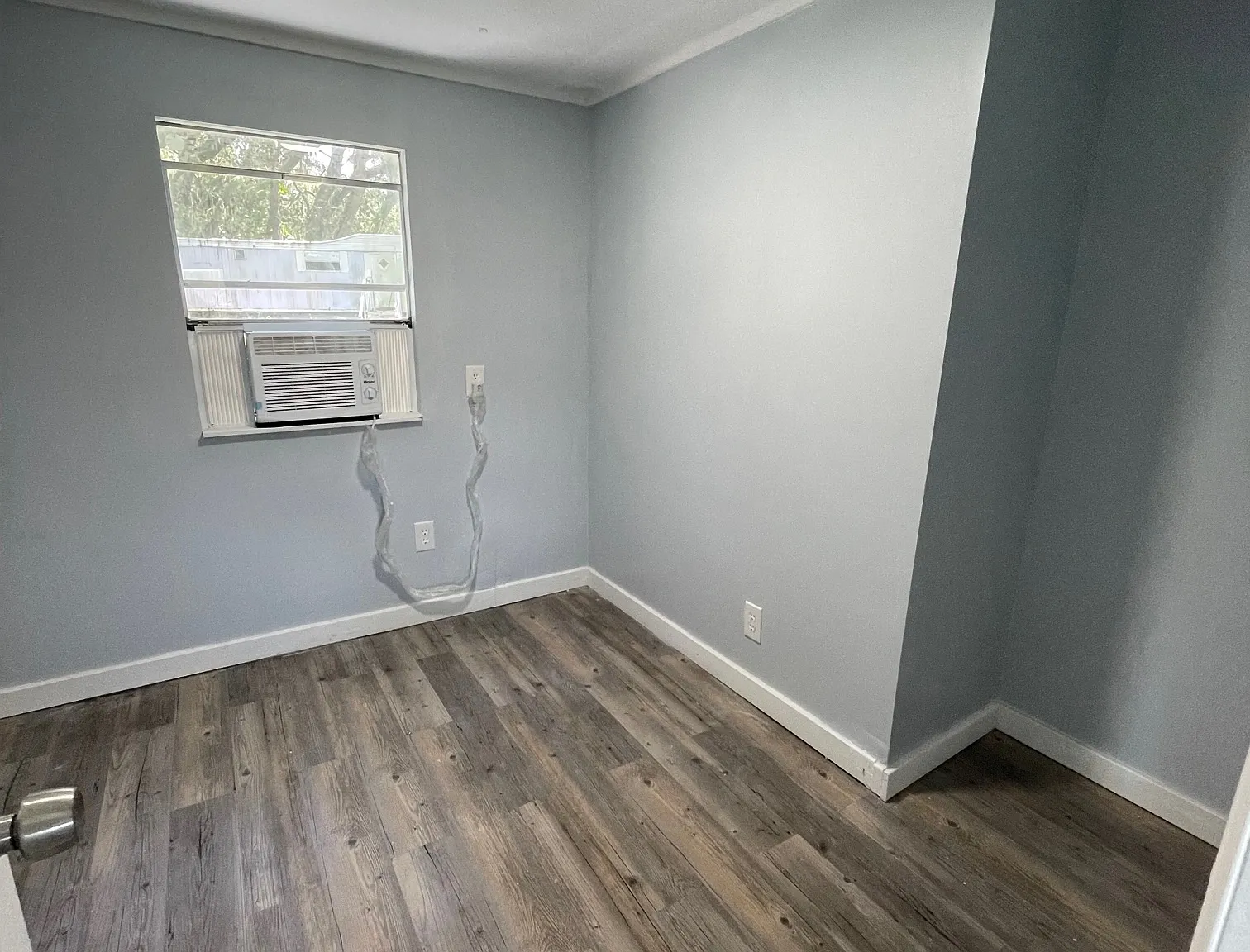 2 bed, $1,000 — Photo 4