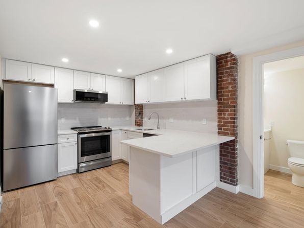 34 Warner St #B