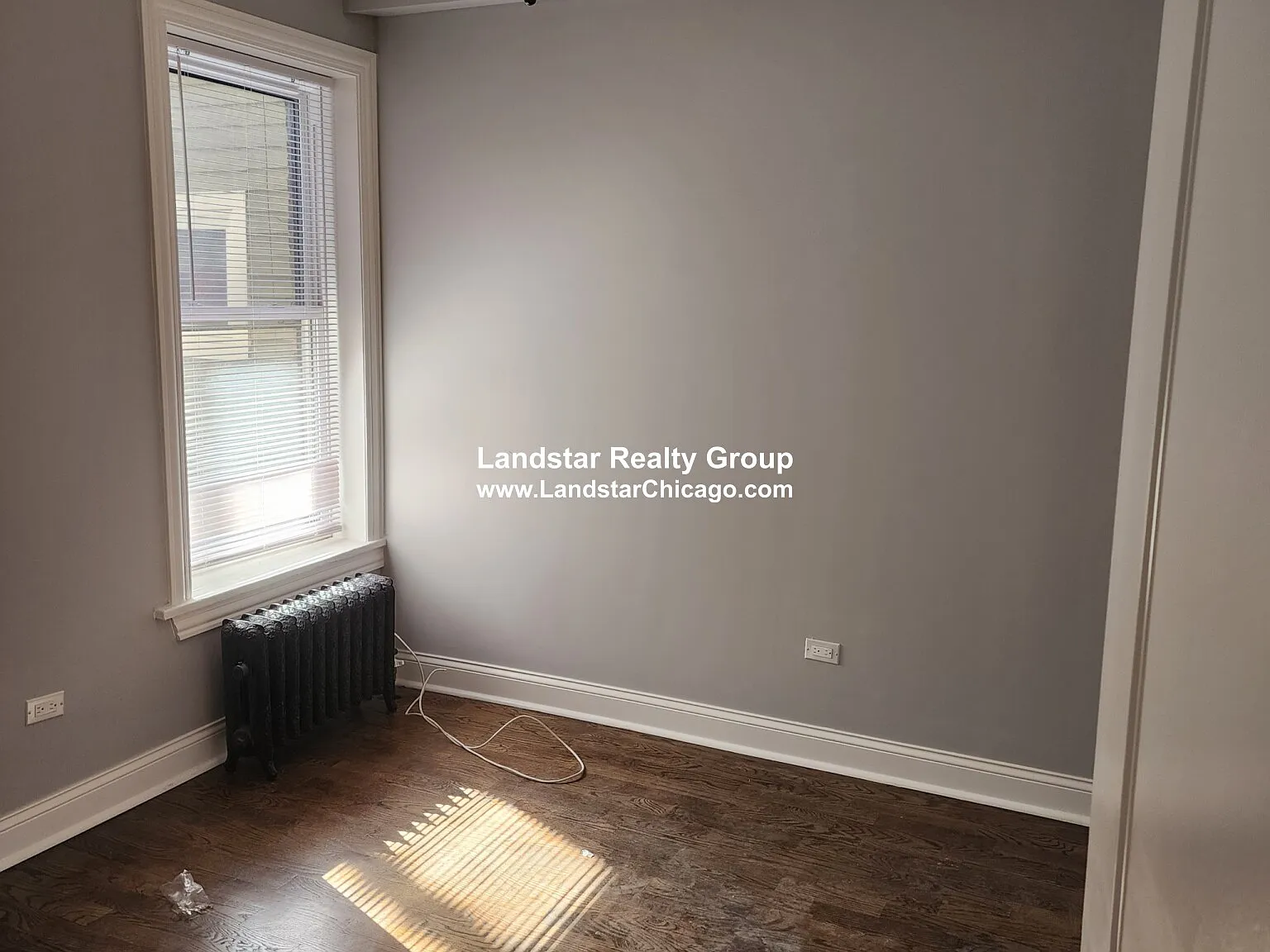 6257 N Lakewood Ave — Photo 3